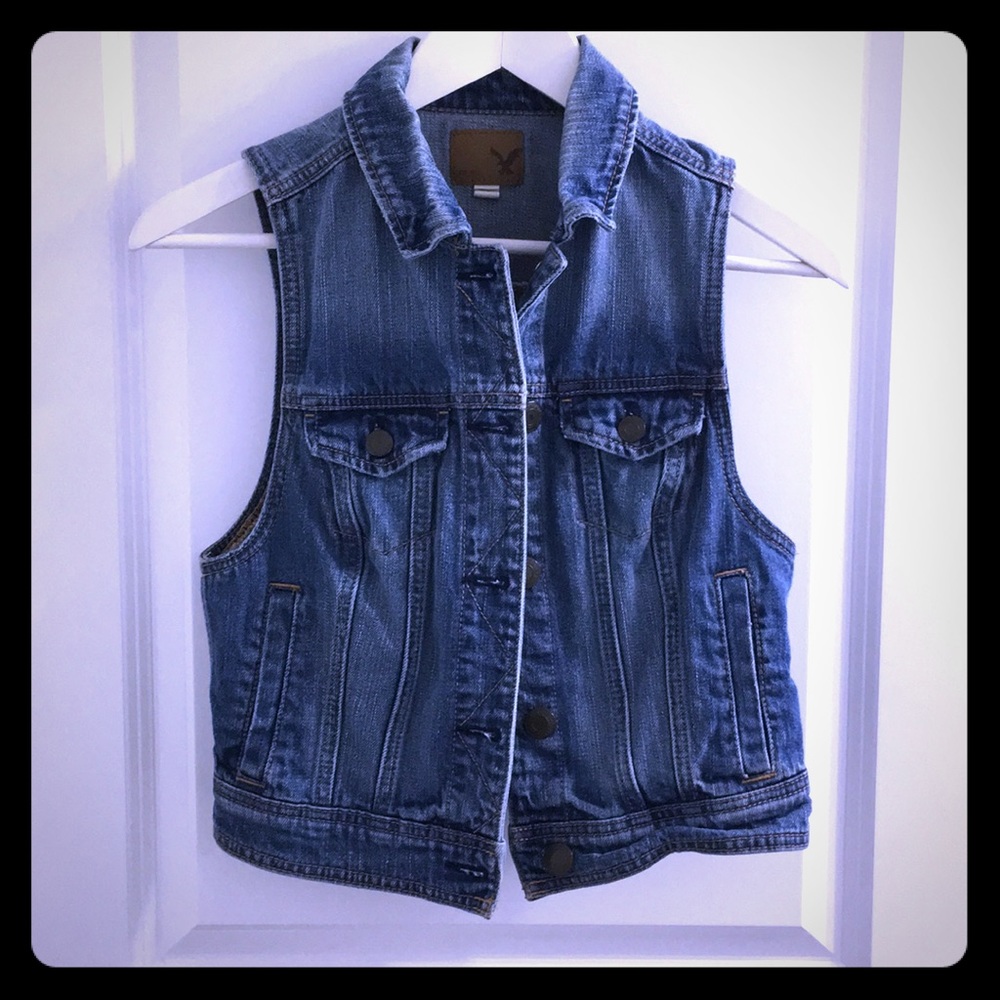 American Eagle, Denim Vest
